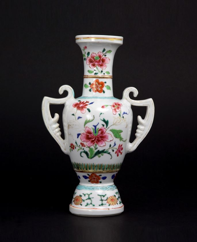 Chinese export porcelain famille rose vase | MasterArt